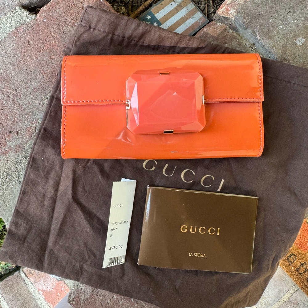 Gucci clutch